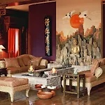 Ling Bao, Phantasialand Erlebnishotel 4*