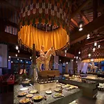 Ling Bao, Phantasialand Erlebnishotel 호텔