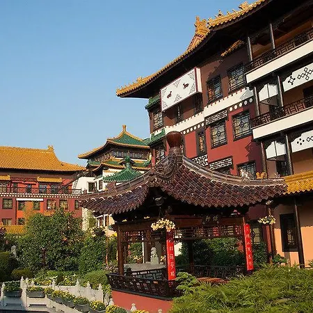 Ling Bao, Phantasialand Erlebnishotel Brühl