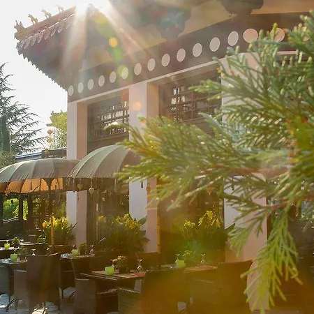 Ling Bao, Phantasialand Erlebnishotel Brühl