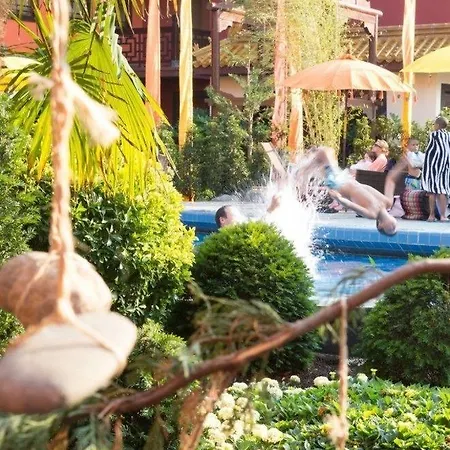 Hotel Ling Bao, Phantasialand Erlebnishotel Brühl