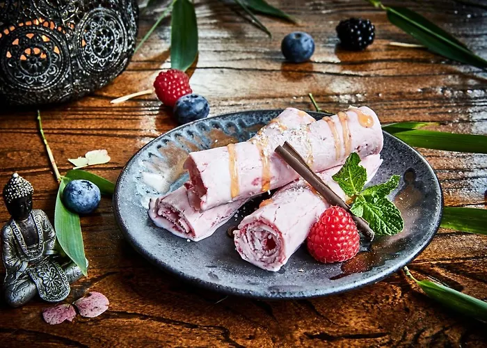 Ling Bao, Phantasialand Erlebnishotel Bruehl (Rhineland)