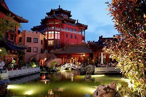 Ling Bao, Phantasialand Erlebnishotel 4*
