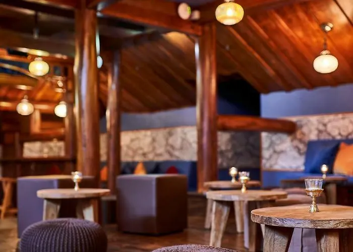 Ling Bao, Phantasialand Erlebnishotel 4*